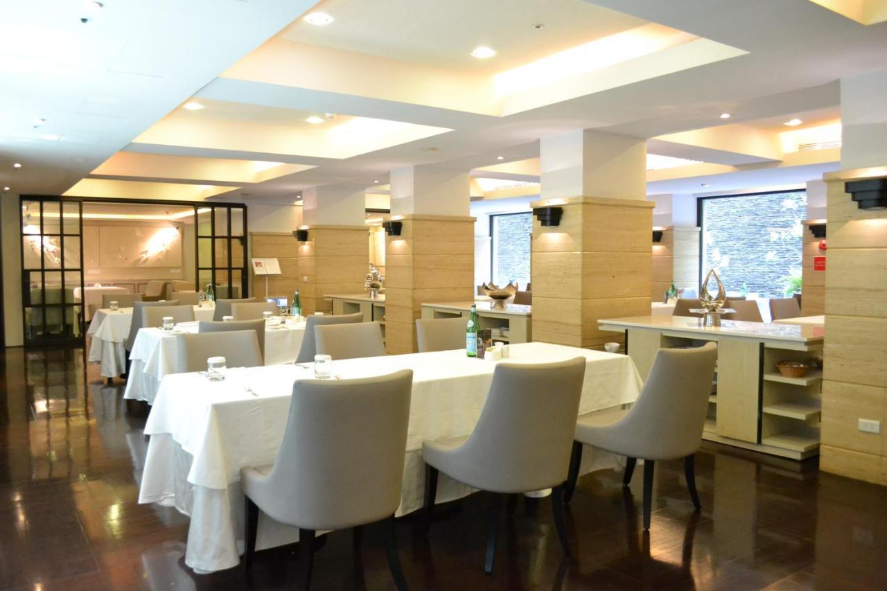 The Gaia Hotel - Taipei Bagian luar foto