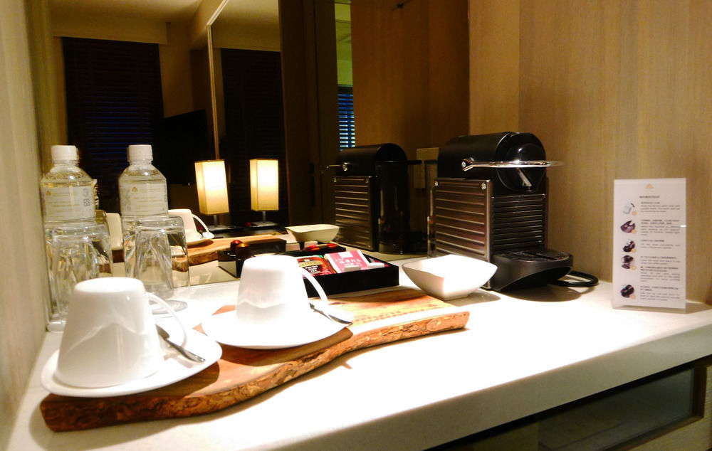 The Gaia Hotel - Taipei Bagian luar foto