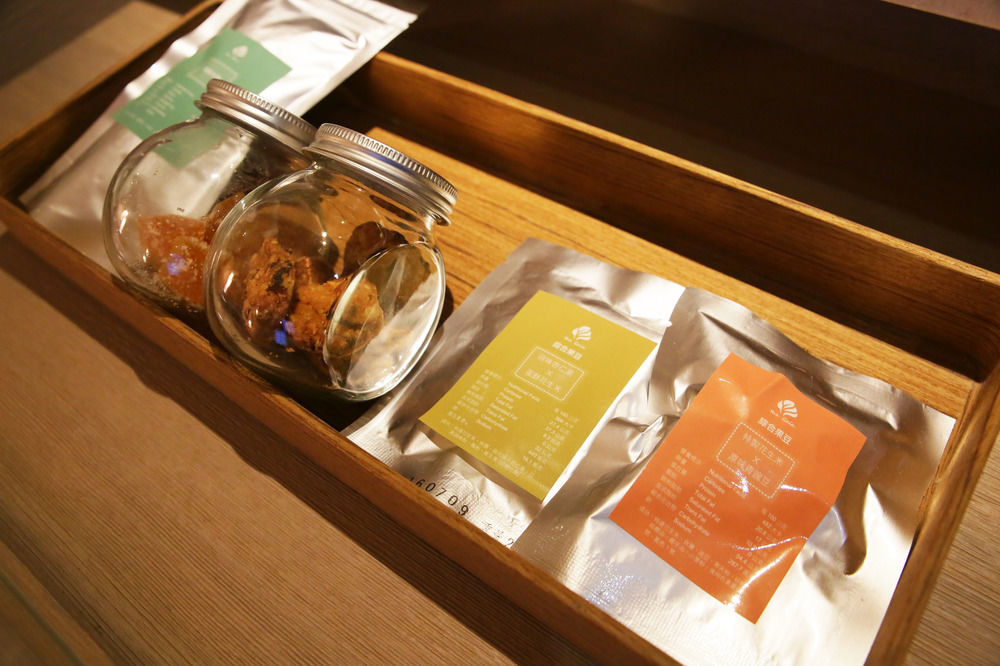 The Gaia Hotel - Taipei Bagian luar foto